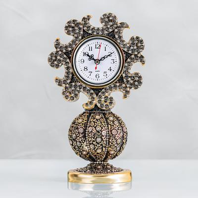 Kavuklu Vav Saat Esmaül Hüsnalı - Altın Renk - Ebat : 16 x 27 cm.