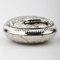 Küçük Metal Kokuluk, Esans Kabı, Koku Sürme Kabı, Gümüş Rengi - 5 cm.